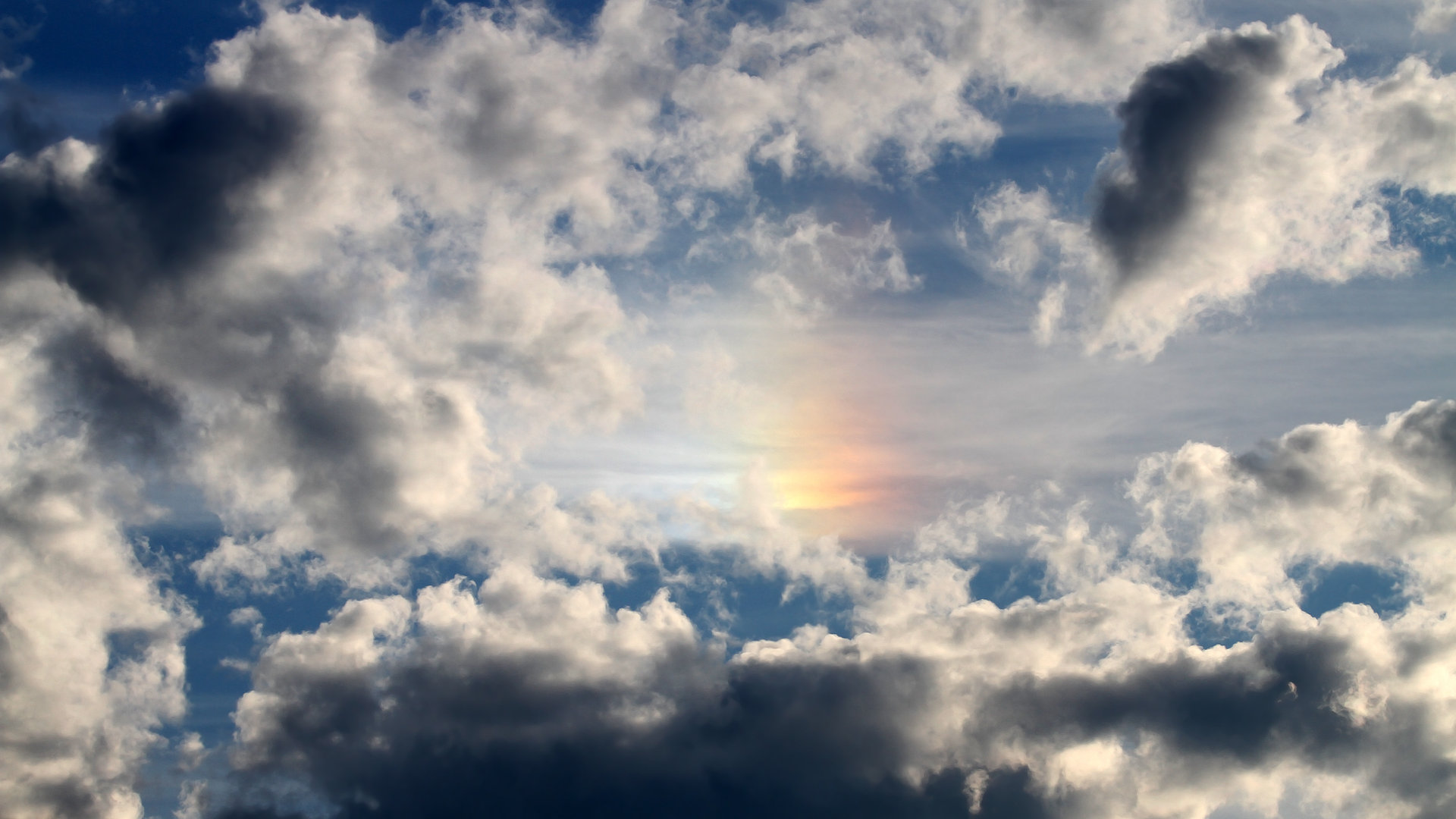 格鲁吉亚女篮在欧洲篮球赛场炽热出击,拨云见日夺金牌,格鲁吉亚参加过欧洲杯吗