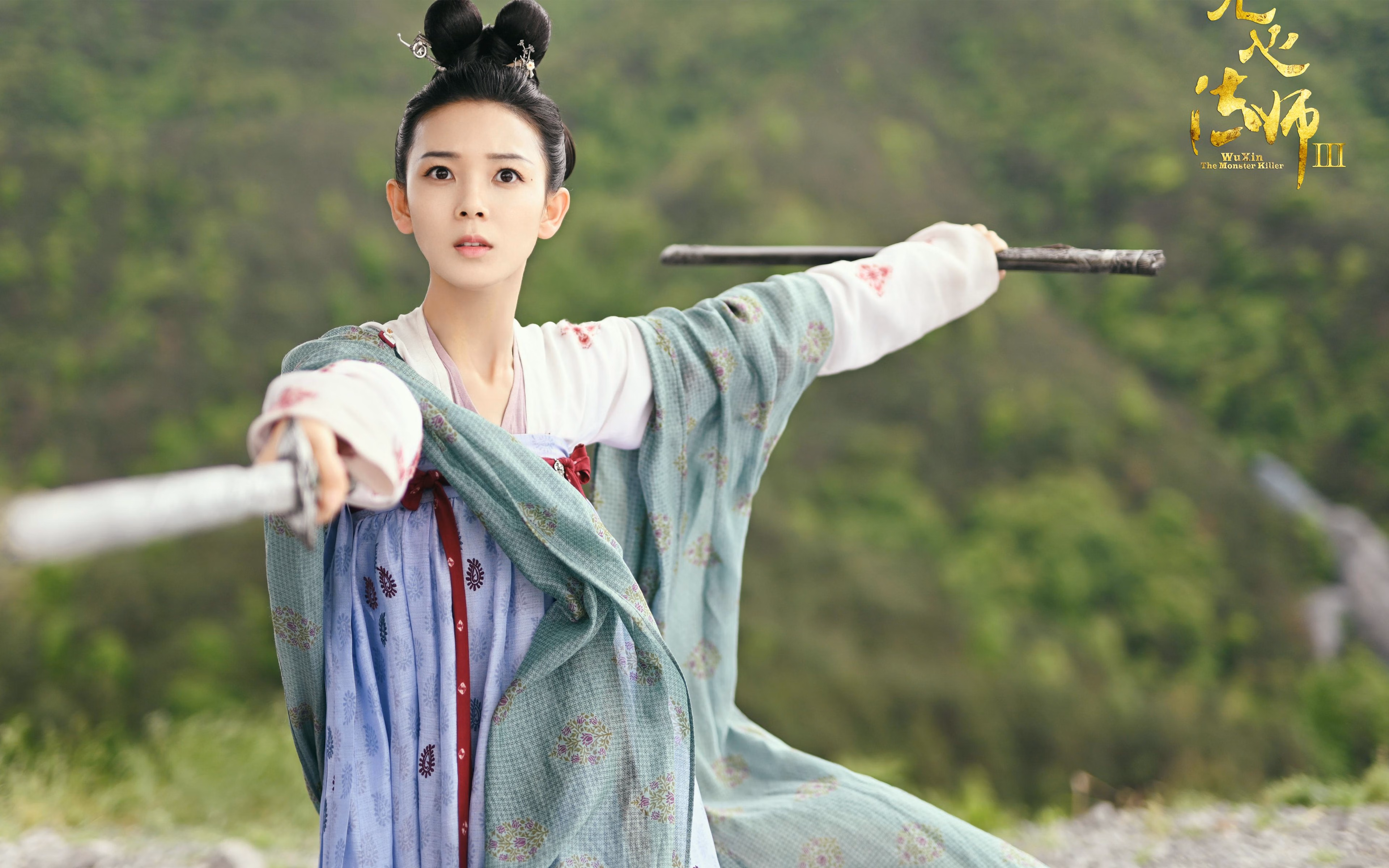 青少年篮球暑期特训班强调技巧与身体素质双向突破,青少年篮球培训课程安排