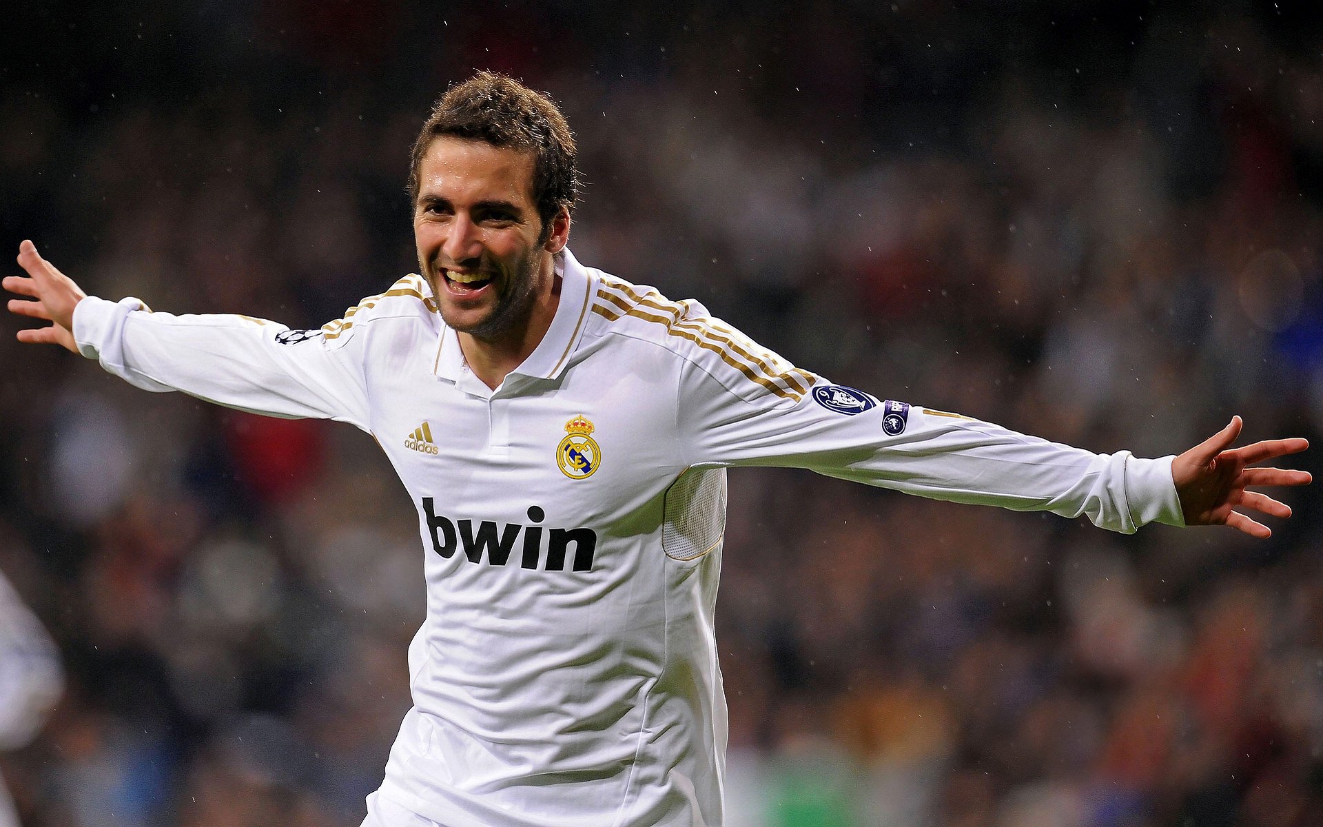 “英超盛事：一场比赛改变榜单格局”，英超所有比赛