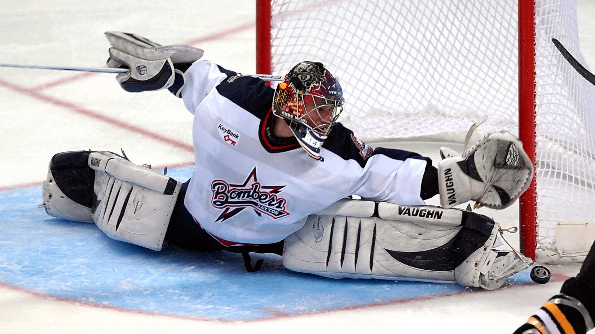 世界极限攀爬巡回赛，攀上未知的巅峰荣光，极限攀爬第一人坠亡